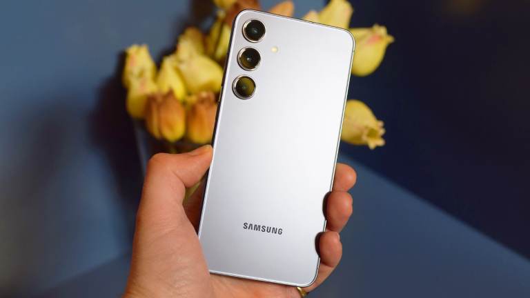 Like New Used Samsung Galaxy S24 Unlocked One Year Warranty  
