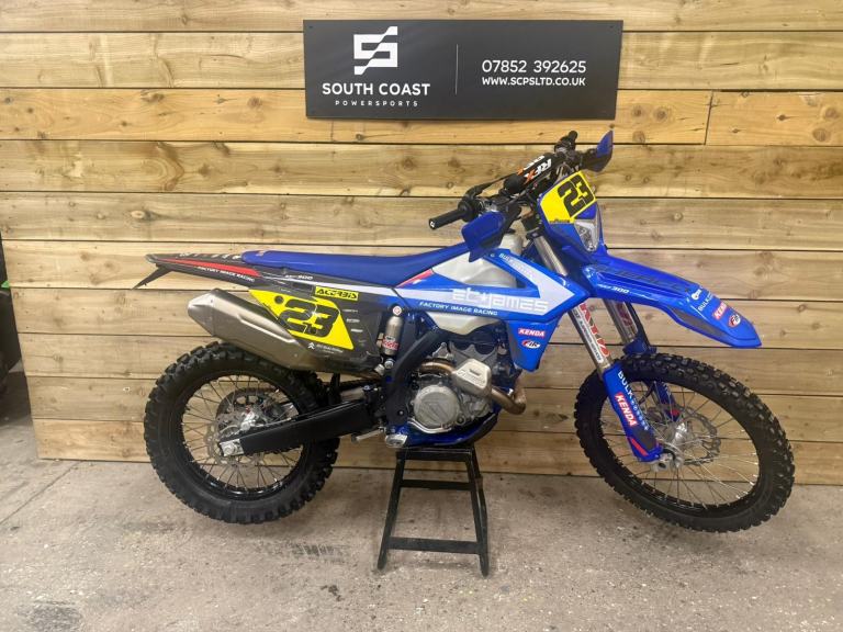SHERCO SEF 300 FACTORY 2025 ENDURO BIKE ROAD REGISTERED