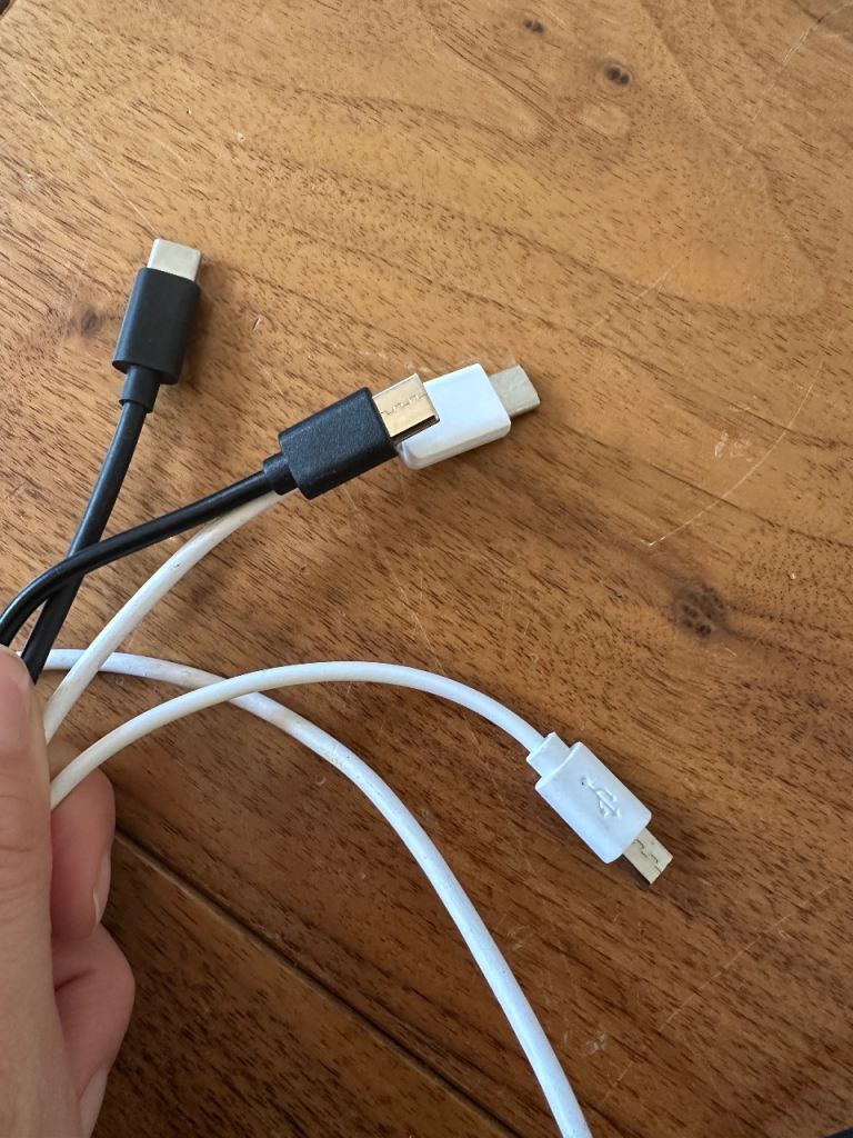 25+ new chargers USB type-C (and a few USB type-B) from Samsung phones
