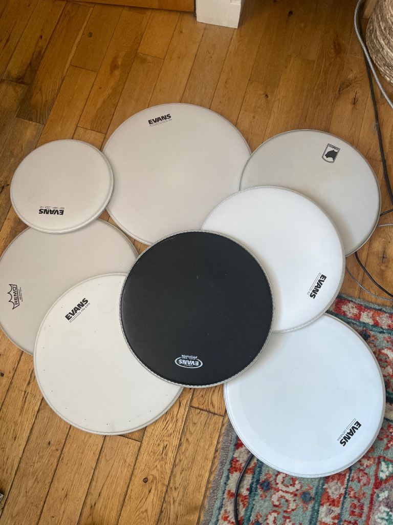 Selection of EVANS and REMO Drum Heads – Various Sizes