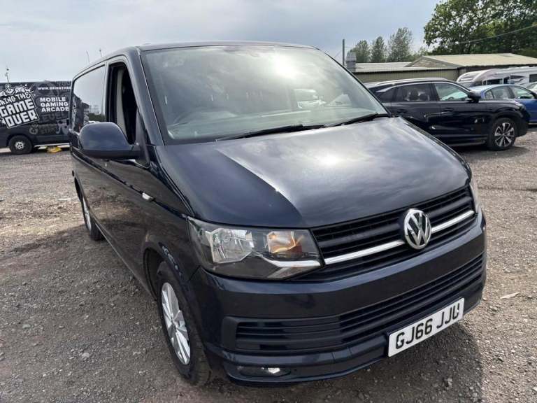 2016 Volkswagen Transporter 2.0 TDI BMT 102 Highline Van PANEL VAN DIESEL Manual