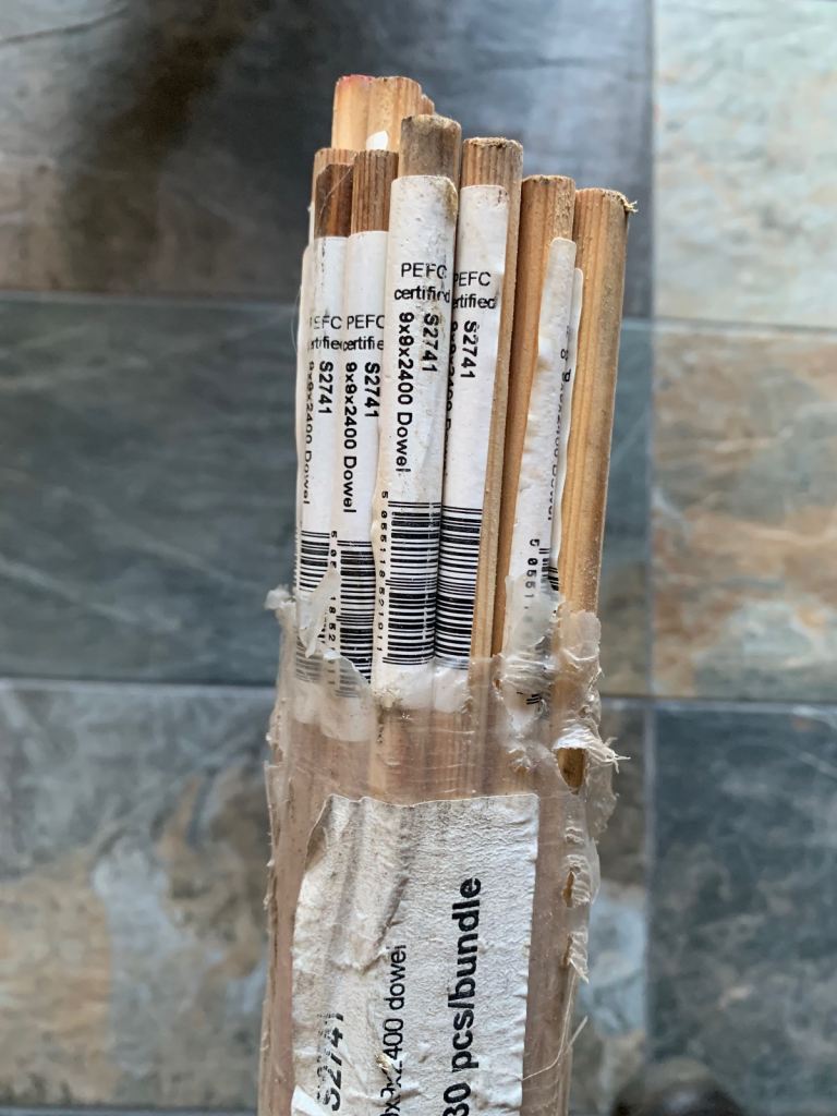 Wooden dowels 9mm round 2.4m long 