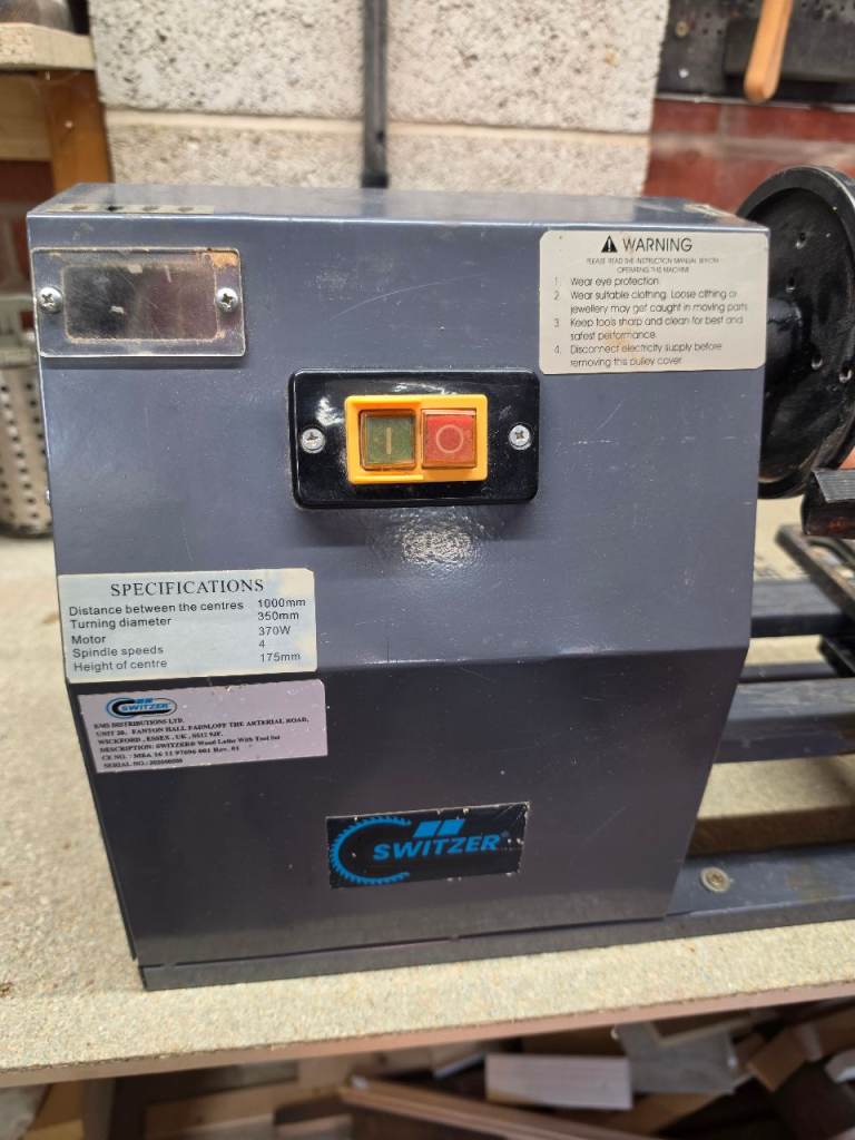 Switzer wood lathe with chuck