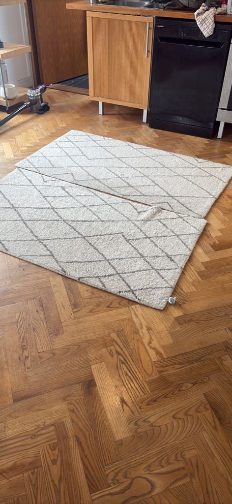 Pair of Cream & Grey Geometric Rugs – 3ft x 5ft