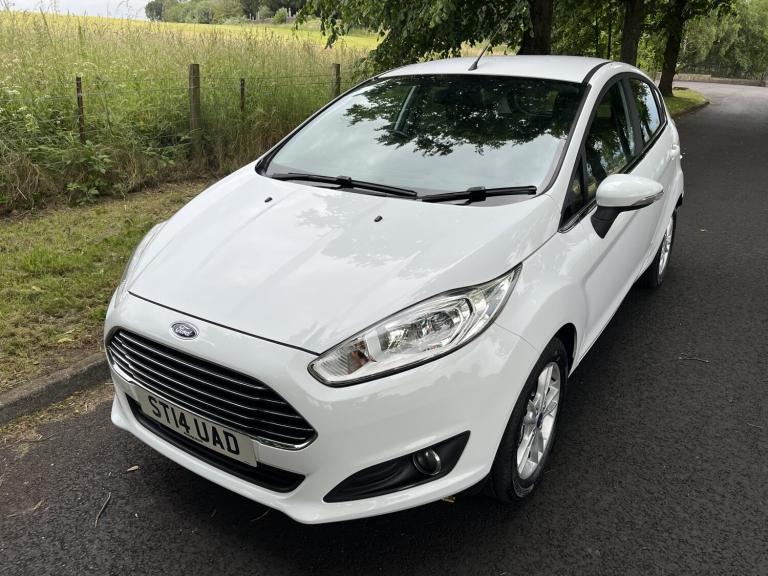 FORD FIESTA 1.2 Zetec 2014