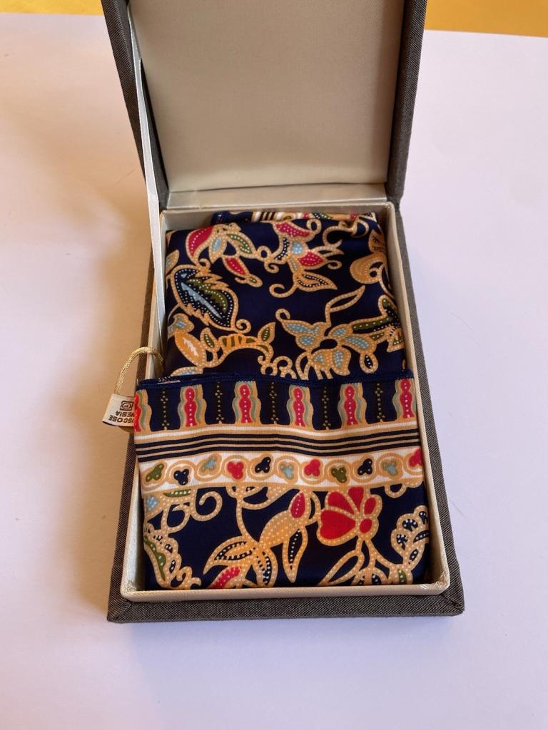 Batik Wayang Scarf Singapore Blue