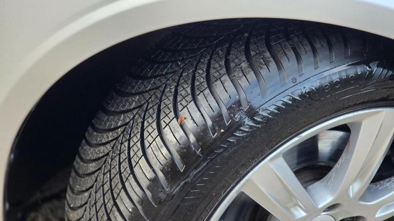 VOLVO S90 2.0 D4 Momentum Auto Euro 6 (s/s) 4dr 2018