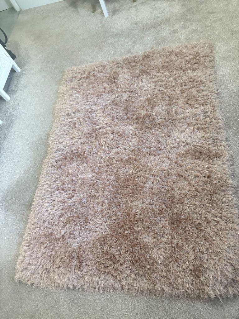 Rug fluffy mink colour 