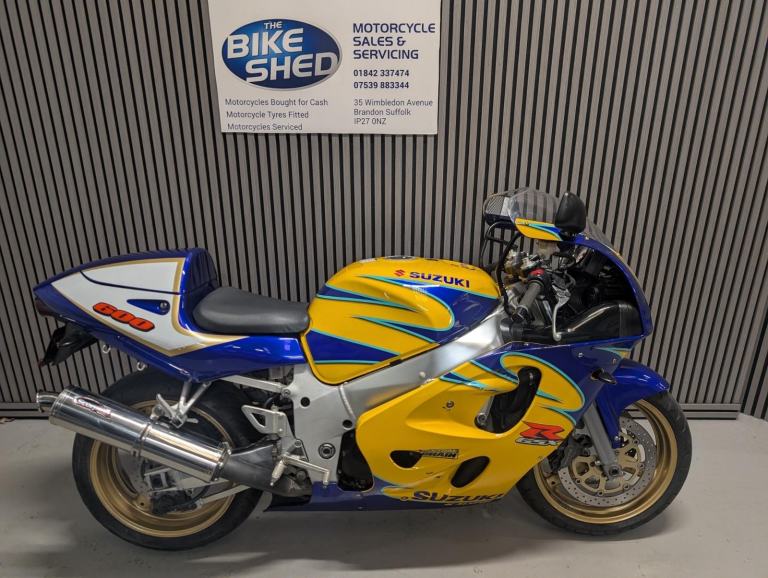 Suzuki GSXR 600 Y SRAD 2001  Genuine Alstare corona edition. 5 owners 