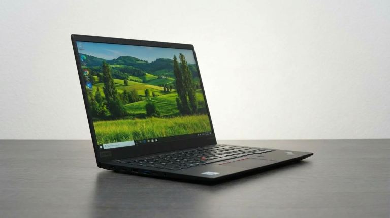 Lenovo Laptop – Intel Core i7-7th Gen | 8GB RAM | 256GB SSD | Windows 11 Pro | Free UK Delivery