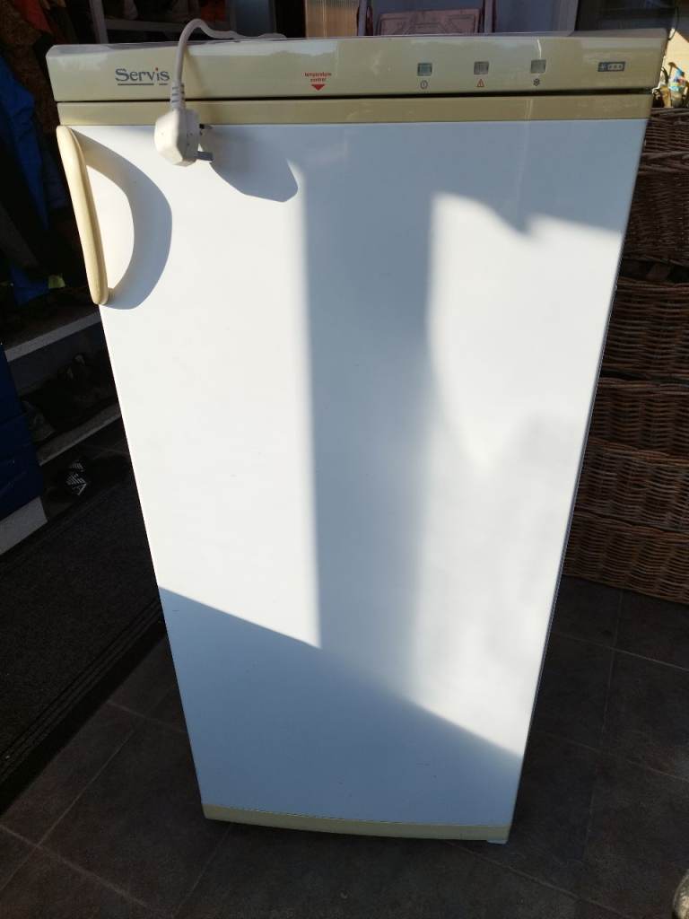 Servis Freezer - 6 Storage Compartments