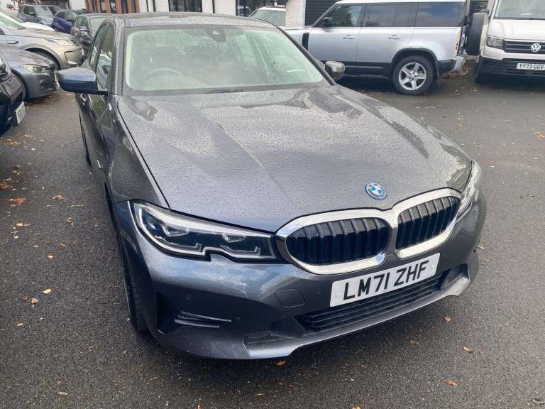 2021 BMW 3 Series 2.0 330e 12kWh SE Pro Auto Euro 6 (s/s) 4dr SALOON Petrol/Electric Hybrid Autom...