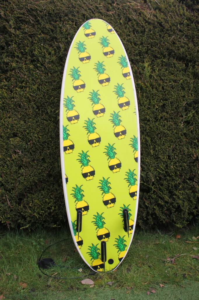 Ben Gravey 6.4 wave bandit. Catch surf.