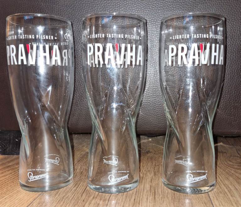 3 brand new Pravha pint glasses 