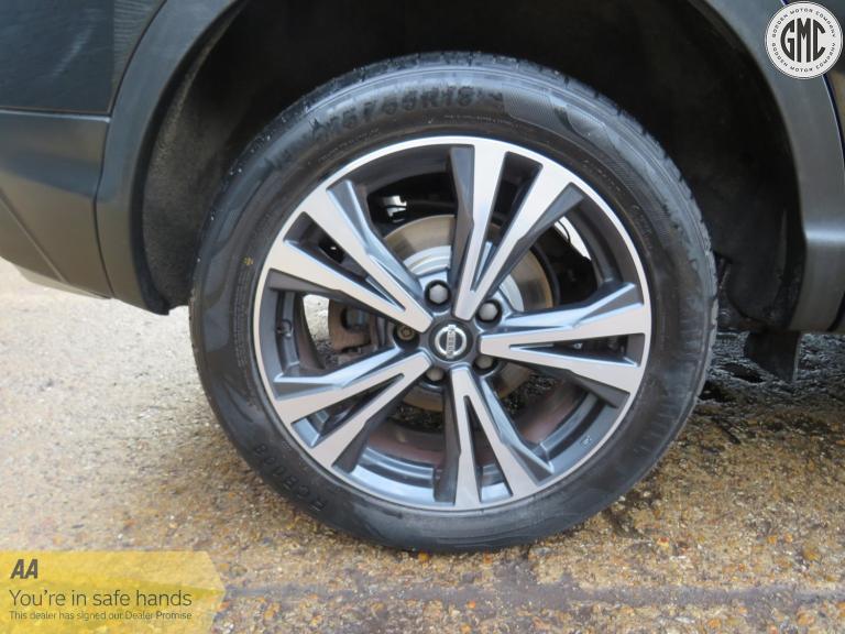 NISSAN QASHQAI 1.5 dCi N-Connecta Full Service History, Satnav 2019