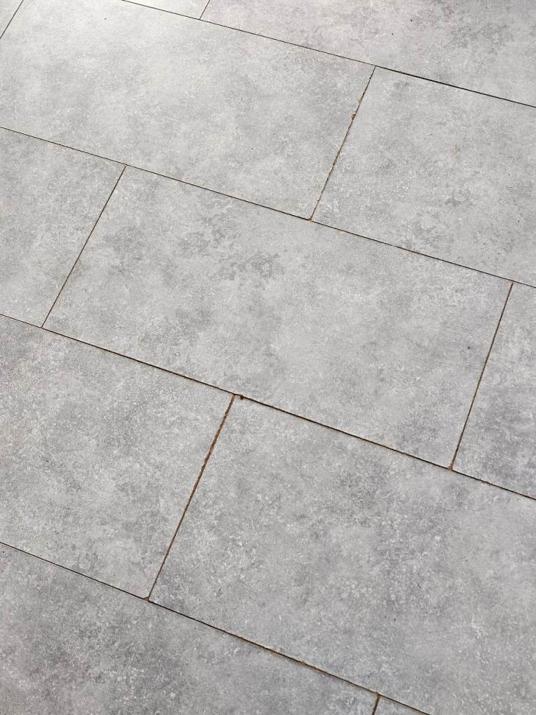 FREE - MUST GO TODAY - Grey mdf laminate flooring