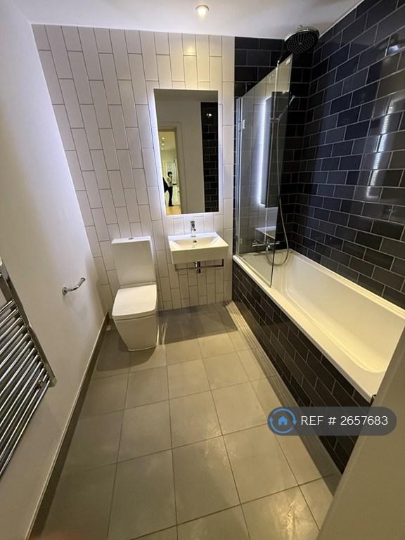 1 bedroom flat in Mercier Court, London, E16 (1 bed) (#2657683)