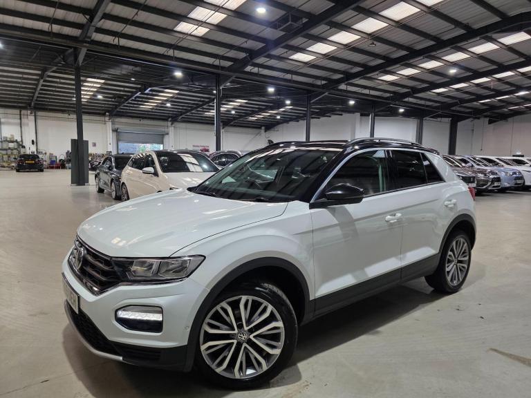2019 Volkswagen T-Roc 1.5 TSI EVO SE DSG Euro 6 (s/s) 5dr HATCHBACK Petrol Automatic