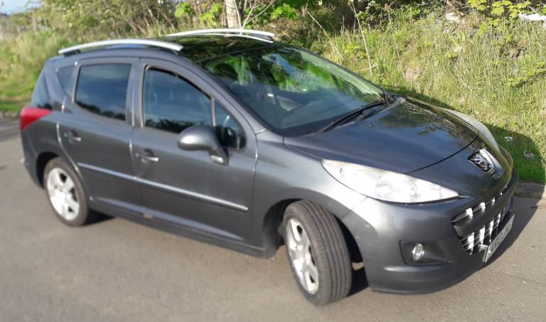 Peugeot 207 Allure Estate, 2013, 1.6HDi diesel - full year's MoT