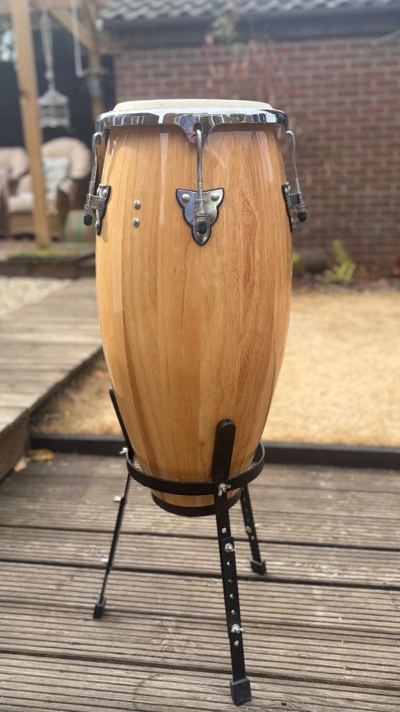 10” Conga and stand