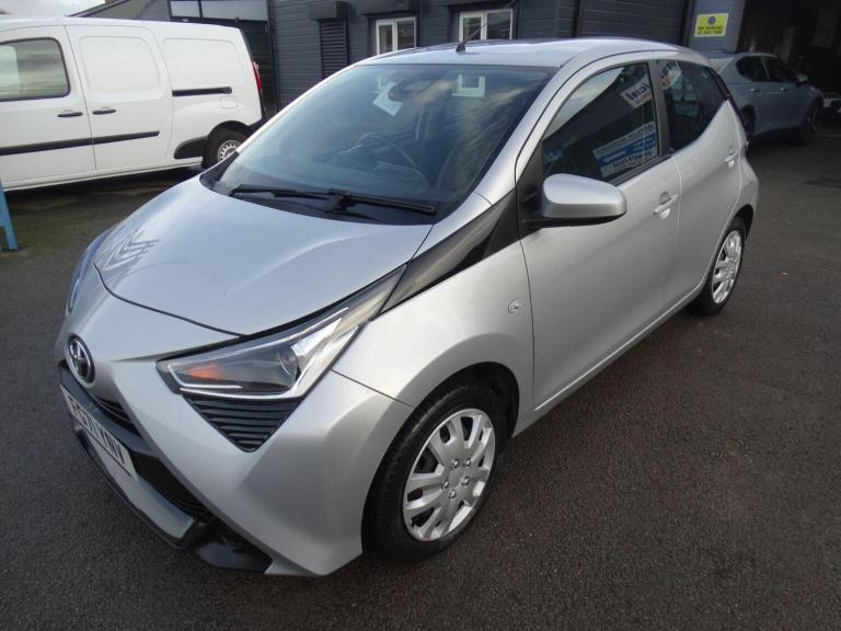 TOYOTA AYGO 1.0 VVT-i x-play Euro 6 (s/s) 5dr 2022