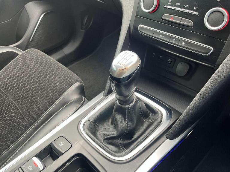 2017 Renault Megane 1.5 dCi Dynamique S Nav 5dr HATCHBACK DIESEL Manual