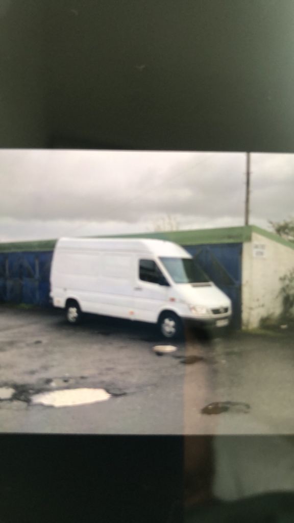 Sprinter engine axle door 