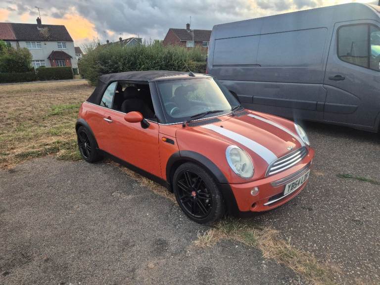 Mini, CONVERTIBLE, Convertible, 2005, Manual, 1598 (cc), 2 doors