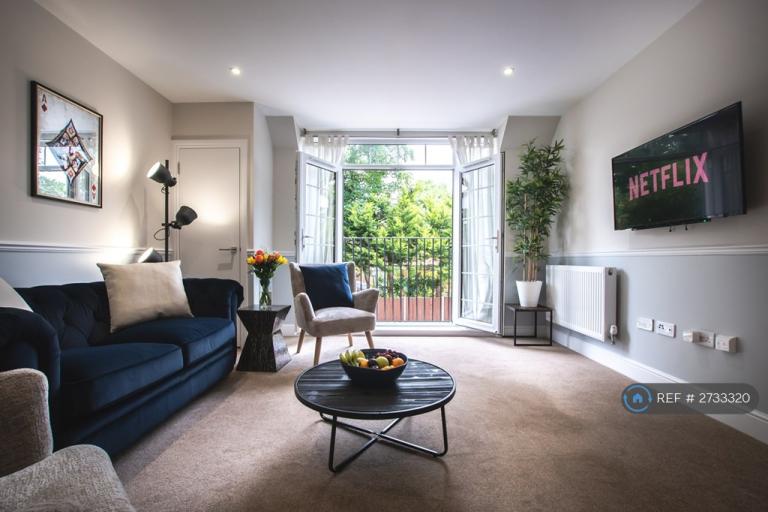 2 bedroom flat in Seymour Road, Southampton, SO16 (2 bed) (#2733320)