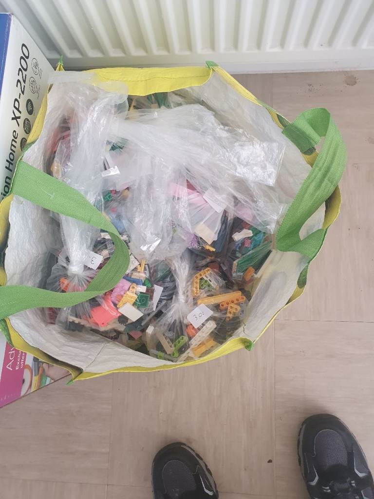 Big bag of individually bagged mixed lego can sell separate or one big bulk lot
