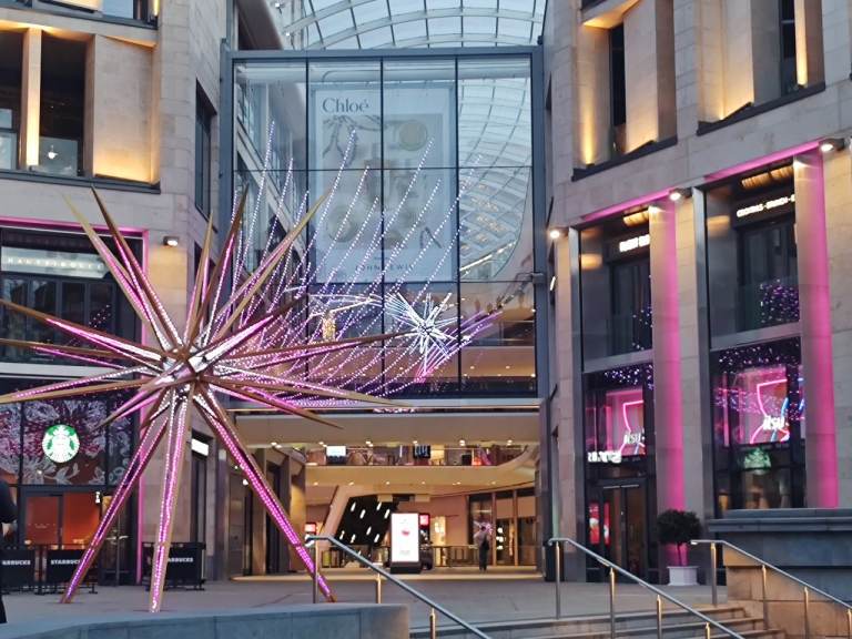 Beautiful 1-Bedroom Flat – Available Immediately – Edinburgh City Centre