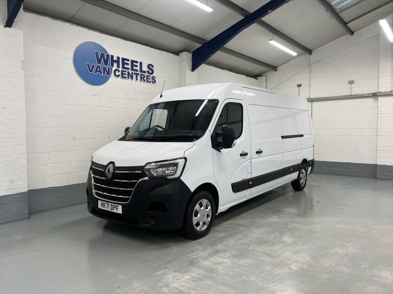 2021 Renault Master Master 2.3 dCi 35 Business+ FWD LWB Medium Roof Euro 6 4dr Panel Van Diesel M...