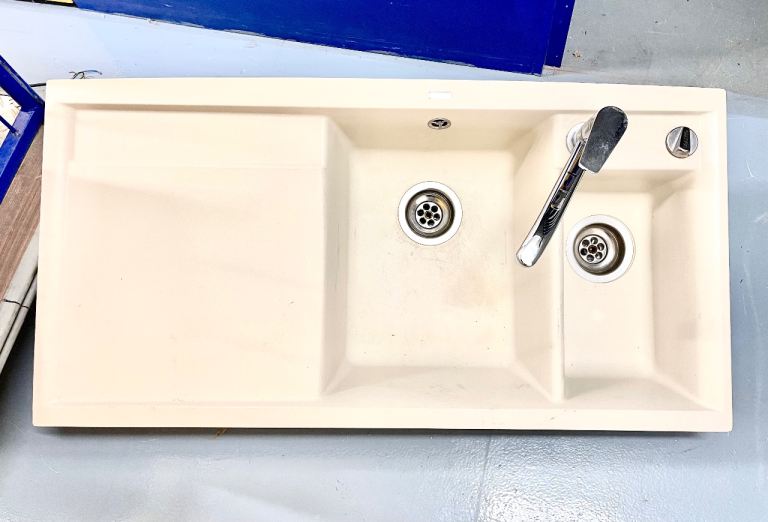Blanco kitchen sink with Bristan tap