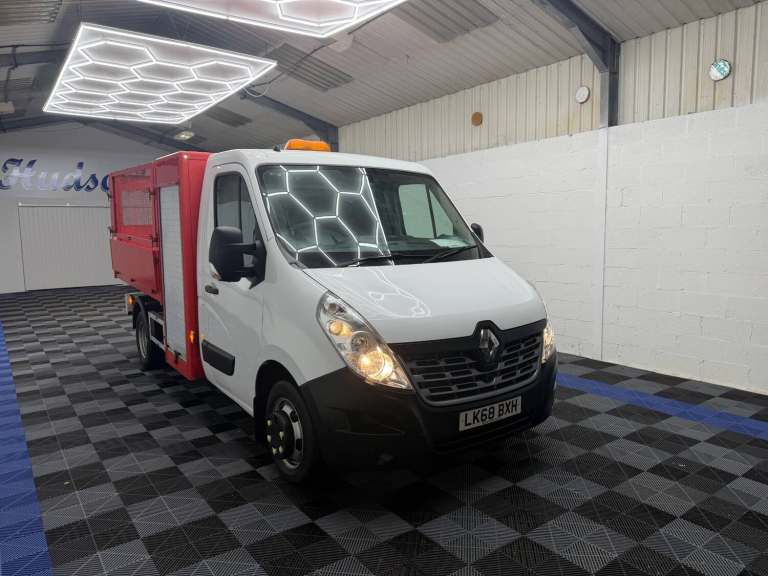 2018 Renault Master dCi 130 3T5 Comfort RWD Twin Wheel Caged Tipper  Dropside Tipper Diesel Manual