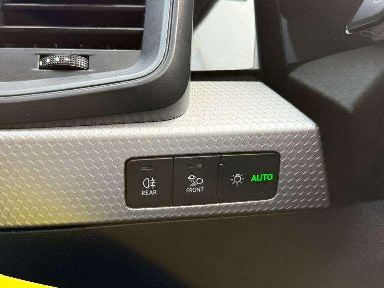 2019 19 AUDI A1 1.5 TFSI 35 S LINE SPORTBACK 5DR PETROL MANUAL EURO 6 (S/S) (150