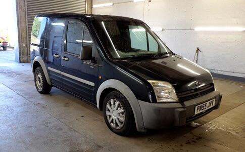 2005 Ford Transit Connect Low Roof Van L TDdi 75ps PANEL VAN DIESEL Manual