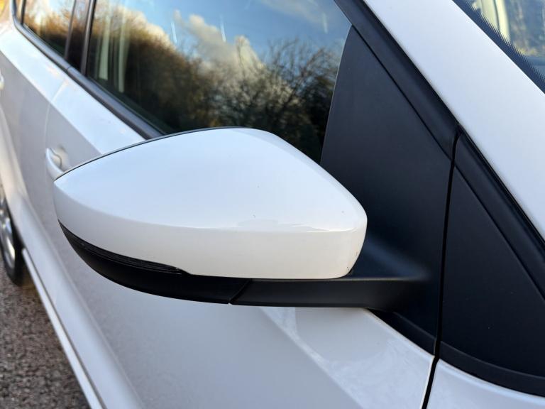 VOLKSWAGEN POLO 1.2 Match 2013