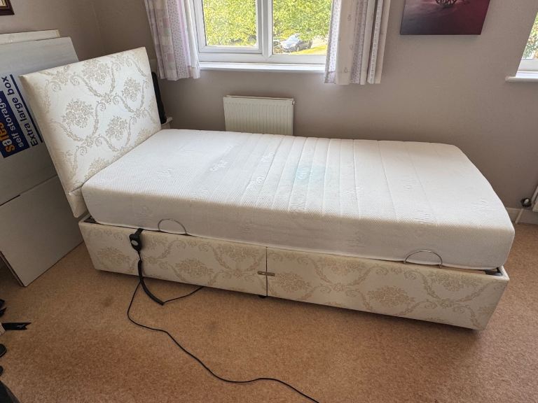 Electric Ajustable Bed