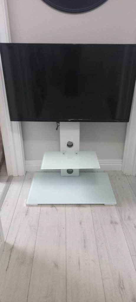 42 in TV, bracket and stand