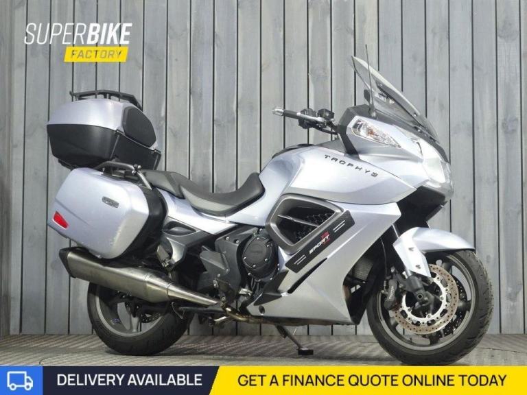 2014 14 TRIUMPH TROPHY 1200 SE