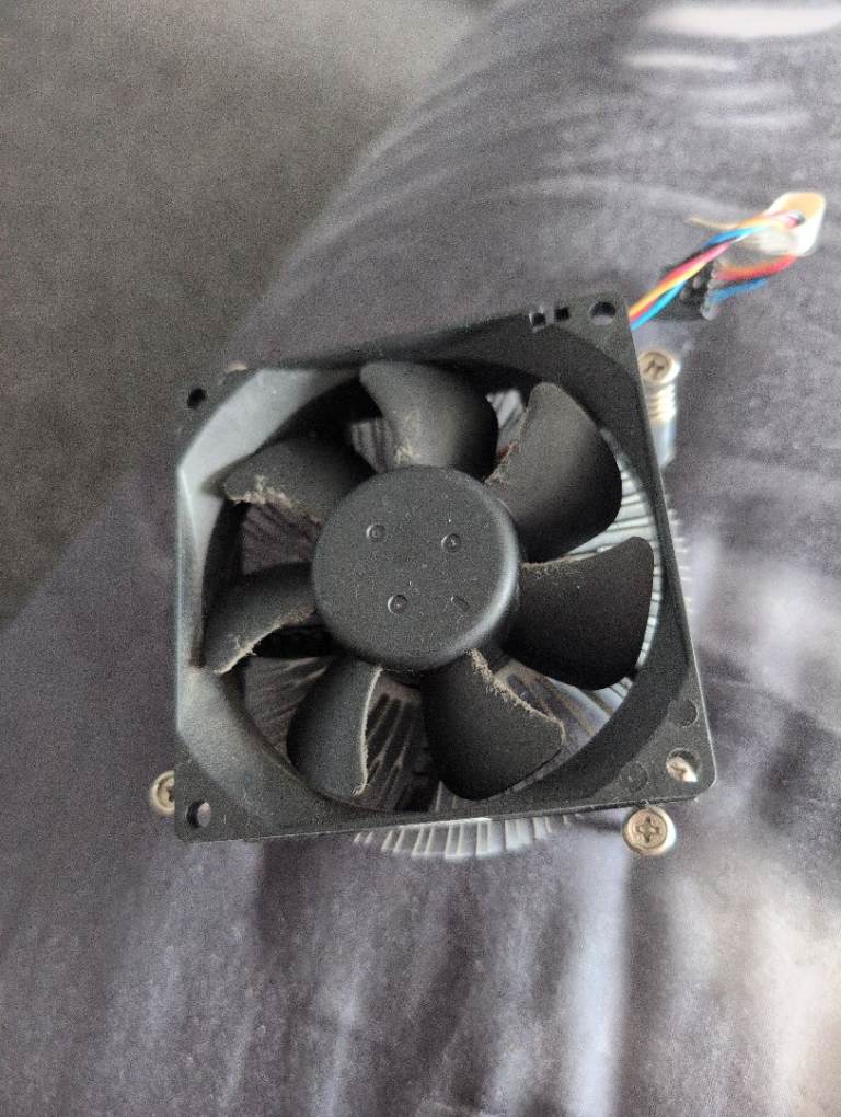 PC CPU Cooler Fan with Heatsink – Fair Condition