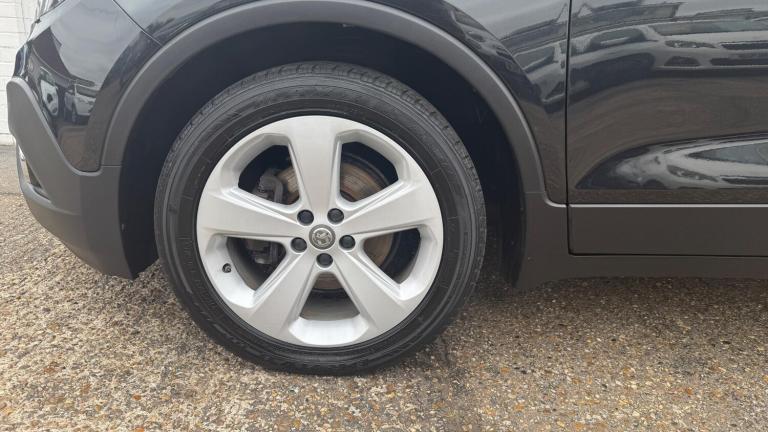 2015 Vauxhall Mokka 1.6i Exclusiv 2WD Euro 6 (s/s) 5dr HATCHBACK Petrol Manual