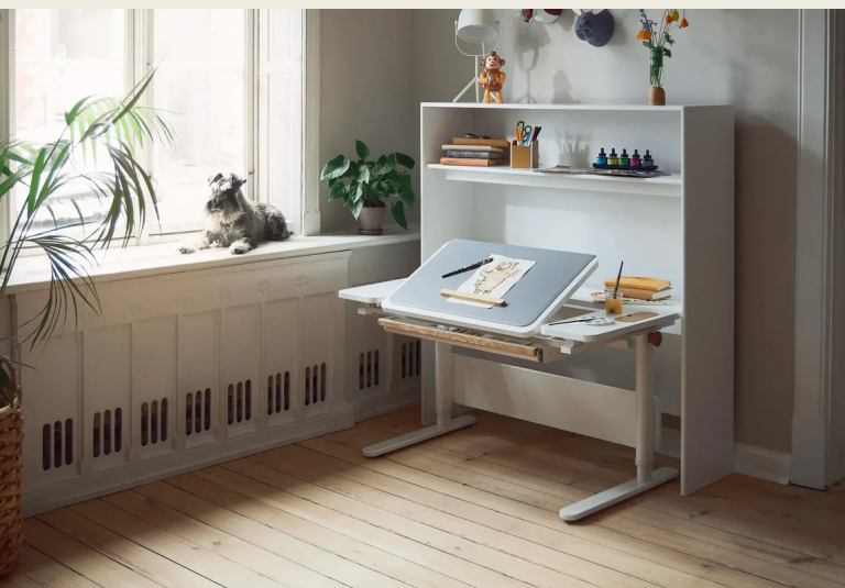 Scandinavian desk/Scandi style: Flexa Moby middle up study desk for the little ones
