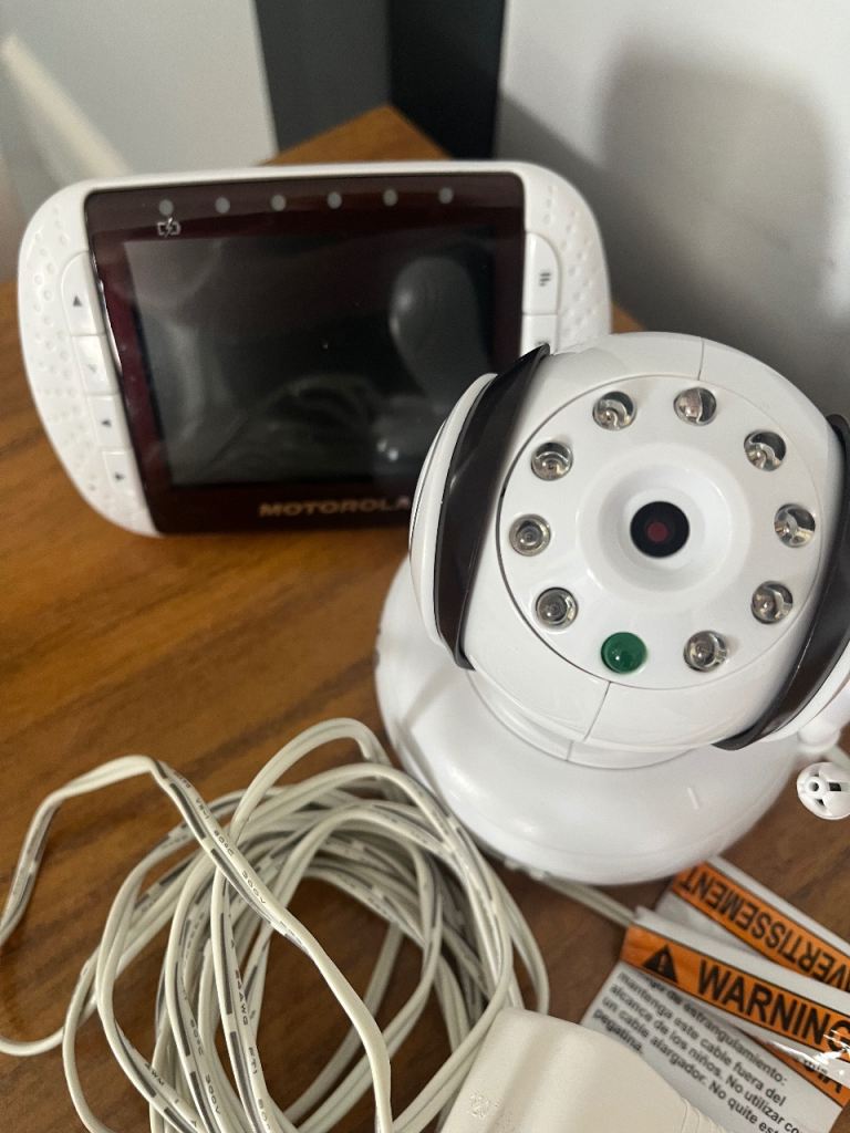 image for Motorola MBP36 video baby monitor. Spares or repair. 