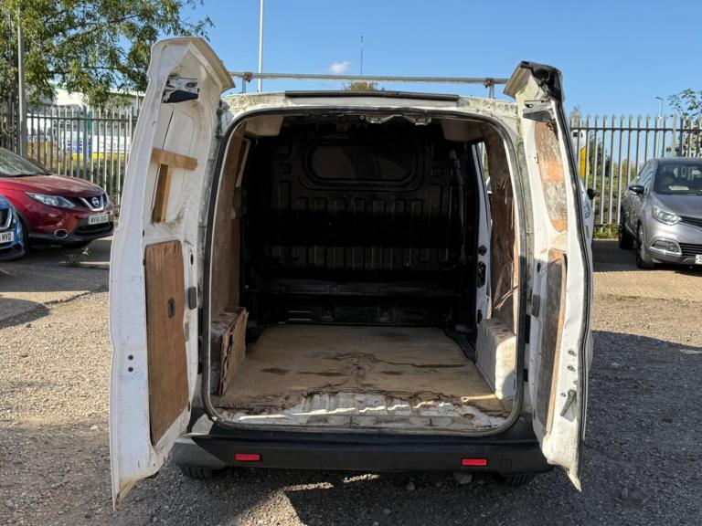 2016 Nissan NV200 1.5 dCi Acenta Van CAR DERIVED VAN DIESEL Manual