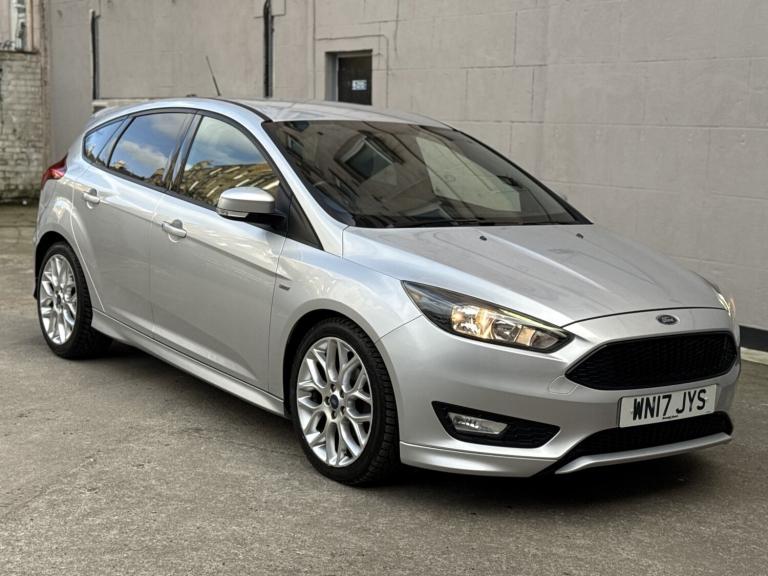 2017 FORD FOCUS 1.0 T EcoBoost ST-Line Silver Manual Petrol