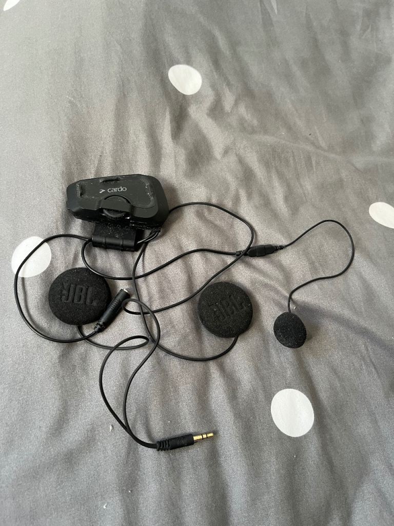 Cardo JBL intercom 4x 