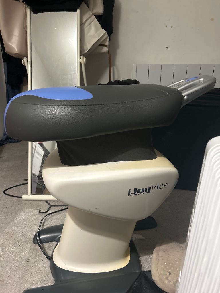 Mechanical horse/ ab workout machine