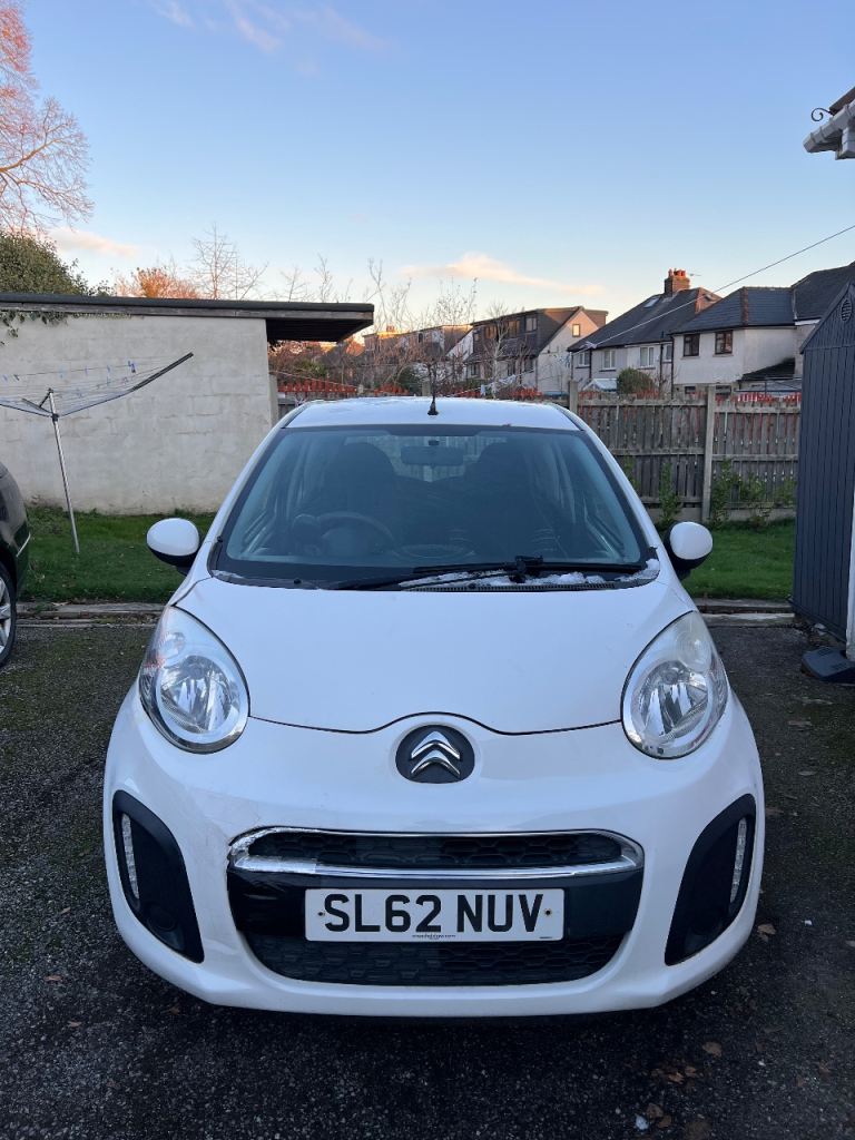 LOW MILES 2013 CITROEN C1 VTR 1.0 VTi *FULL MOT & SERVICE* same as aygo 107 108