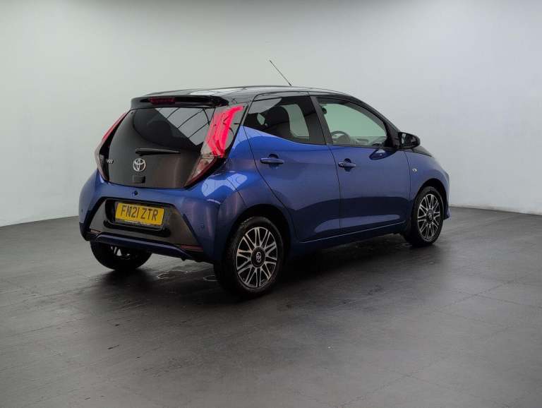2021 Toyota AYGO 1.0 VVT-i x-clusiv Hatchback 5dr Petrol x-shift Euro 6 (71 ps) REAR PRIVACY HATC...